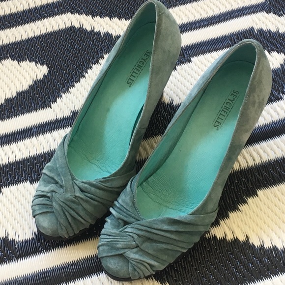 Anthropologie Shoes - ❤️NEW Anthro Seychelles suede wedges heels